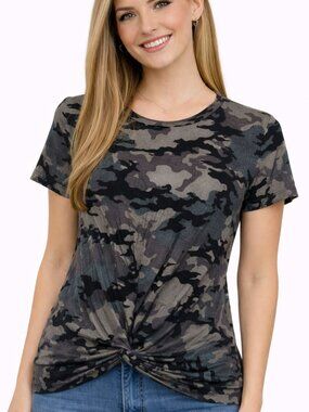 NWT - Medium short sleeve camo shirt. Casual ribbed camouflage top. Summer shirt